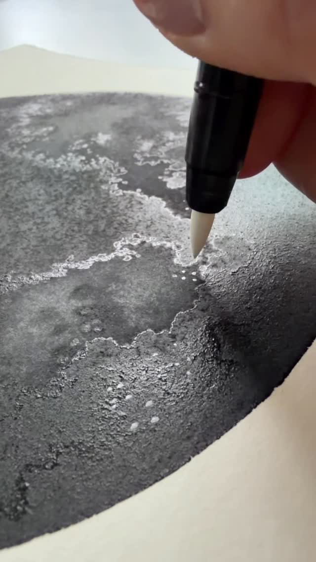 Instagram post by @cindylaneart for Kuretake ZIG. Caption reads: Inktober flow 🌕✨ 🖌️
What I used to create this....