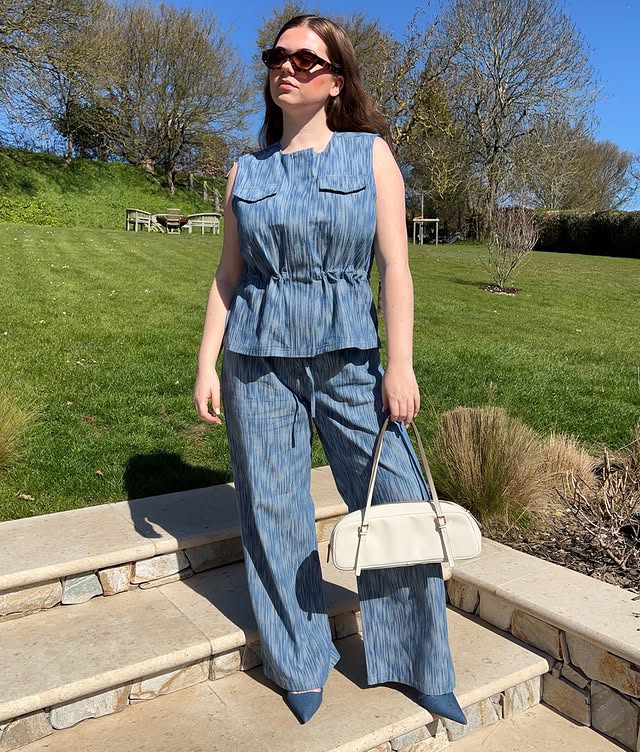 Instagram post by @ellisia_lifestyle for French Connection. Caption reads: [...] wait to wear without a jacket! 💙....