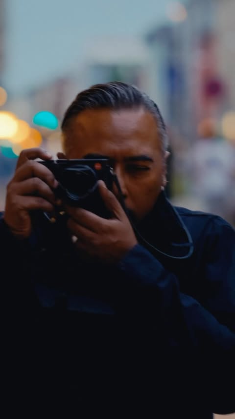 Instagram post by @bobbyanwar for Leica Camera. Caption reads: Leica D-Lux 8 Everready. Small compact retro and....
