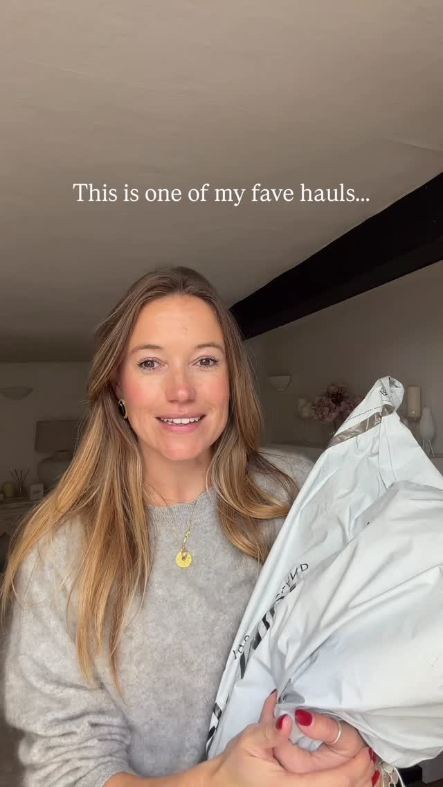 Instagram post by @pollydunseath for Karen Millen. Caption reads: I can’t get over how good this haul is - I can’t....