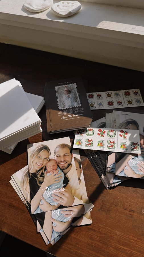 Instagram post by @karissawidder for Canva. Caption reads: Ho Ho Ho…it’s a Christmas card hack! 

I love....