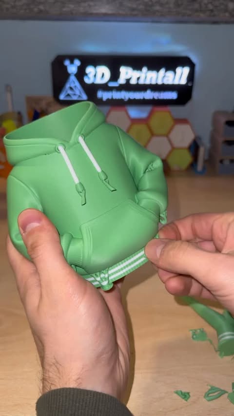 Instagram post by @3d_printall for ELEGOO. Caption reads: [...] designed by @lihui56312025 Printed with....