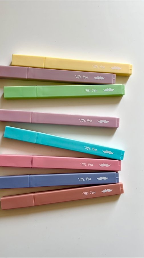 Instagram post by @messybiblepureheart for Mr. Pen. Caption reads: [...] the link in my bio to shop Mr Pen! 😊 #mrpen....