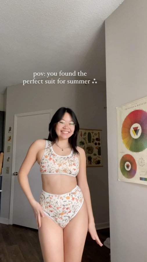 Instagram post by @cindydoinstuff for Geode Swimwear. Caption reads: [...] 😋 this adorable bikini is from....