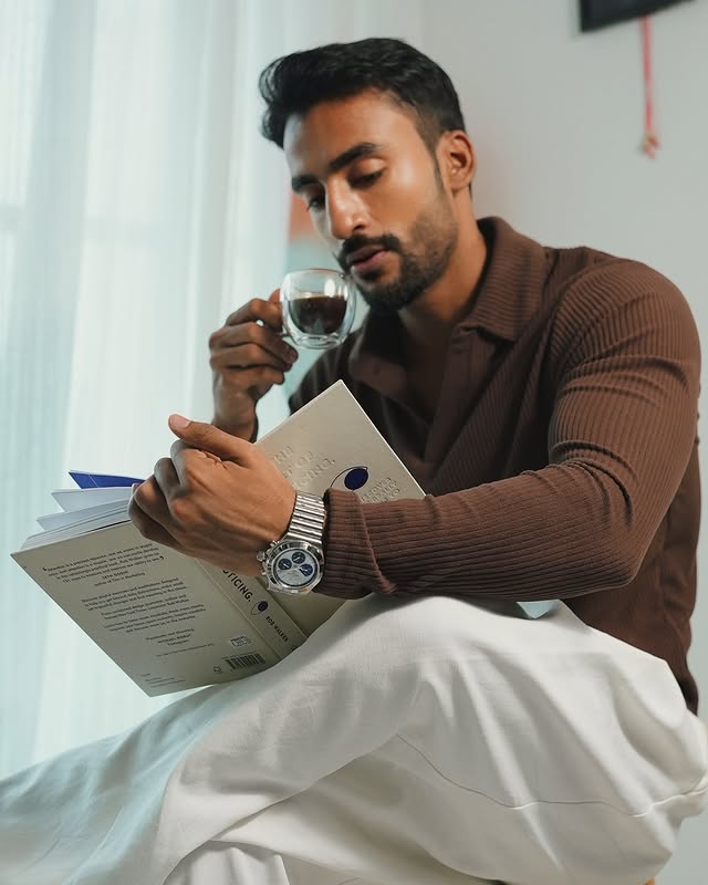 Instagram post by @vivekkeshari1 for Breitling. Caption reads: Whatever the plan, the Breitling Chronomat stays....