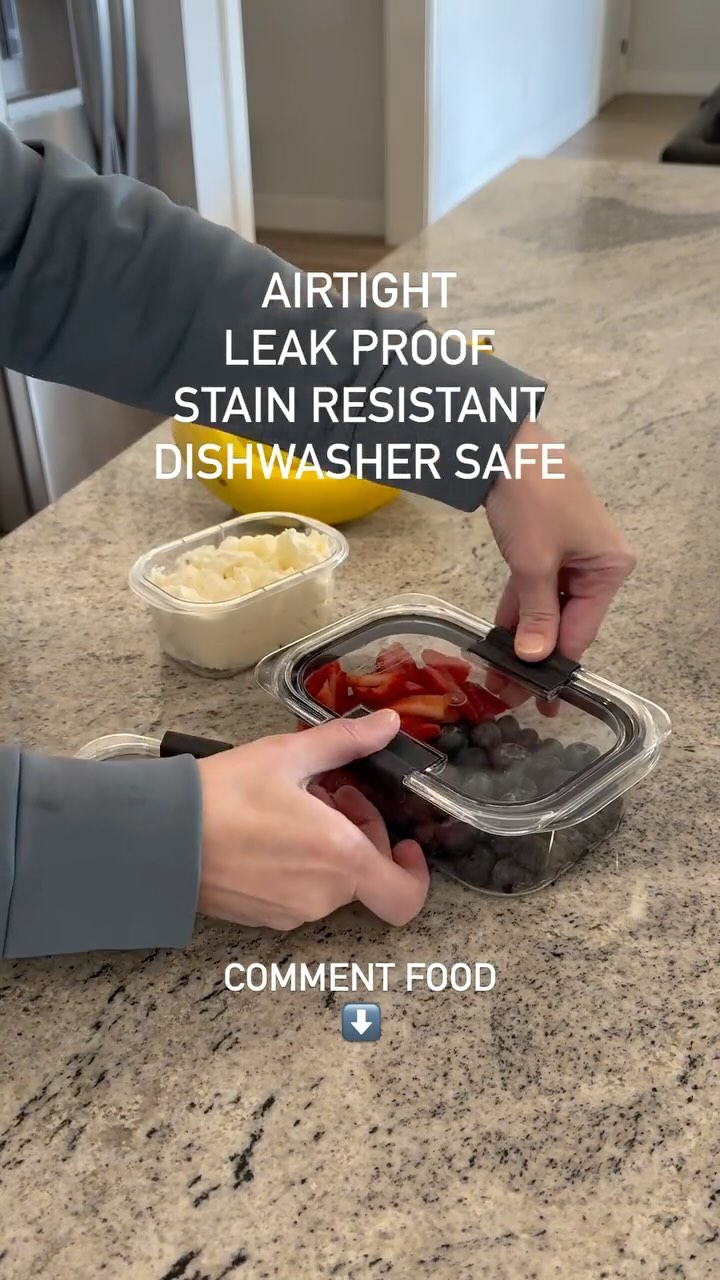 Instagram post by @lifestyle.leaks for Rubbermaid. Caption reads: ✨Comment FOOD for links to these 5 Star Food....