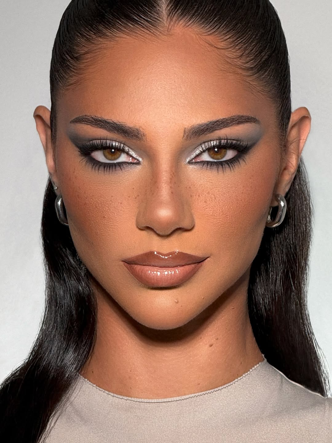 Instagram post by @iolediba for NABLA Cosmetics. Caption reads: Angel Goth glam using @nablacosmetics 

Hair....