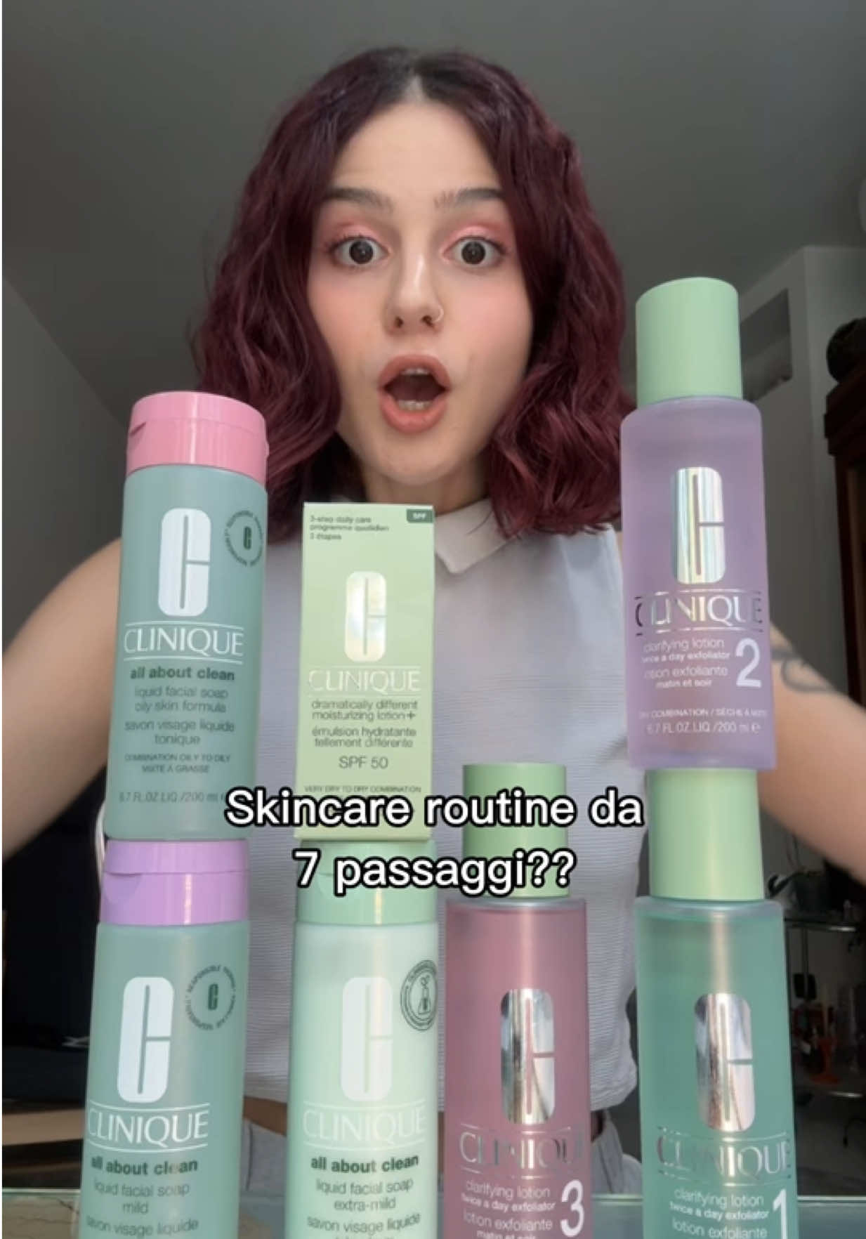 TikTok post by @madd.aliena for Clinique. Caption reads: Io sono sempre stata fan delle skincare minimal,....