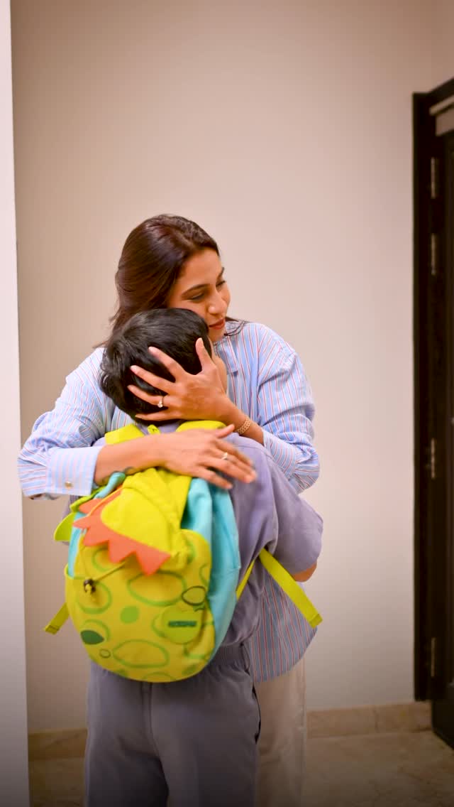 Instagram post by @shivangigoel__ for GRITZO. Caption reads: Not everything that says “No Added Sugar” is truly....