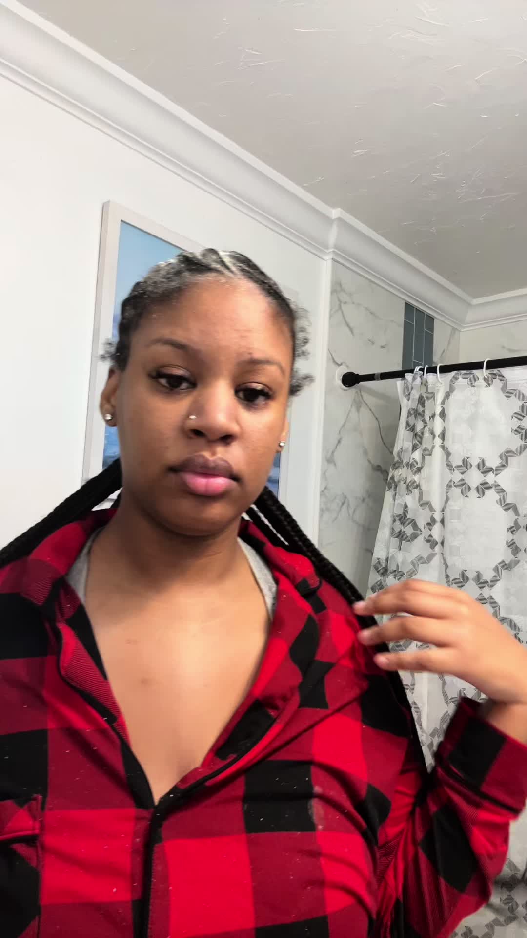 TikTok post by @kilahreigan for Amanda Hair. Caption reads: [...] ship faster, go grab from bio now? @Amanda....