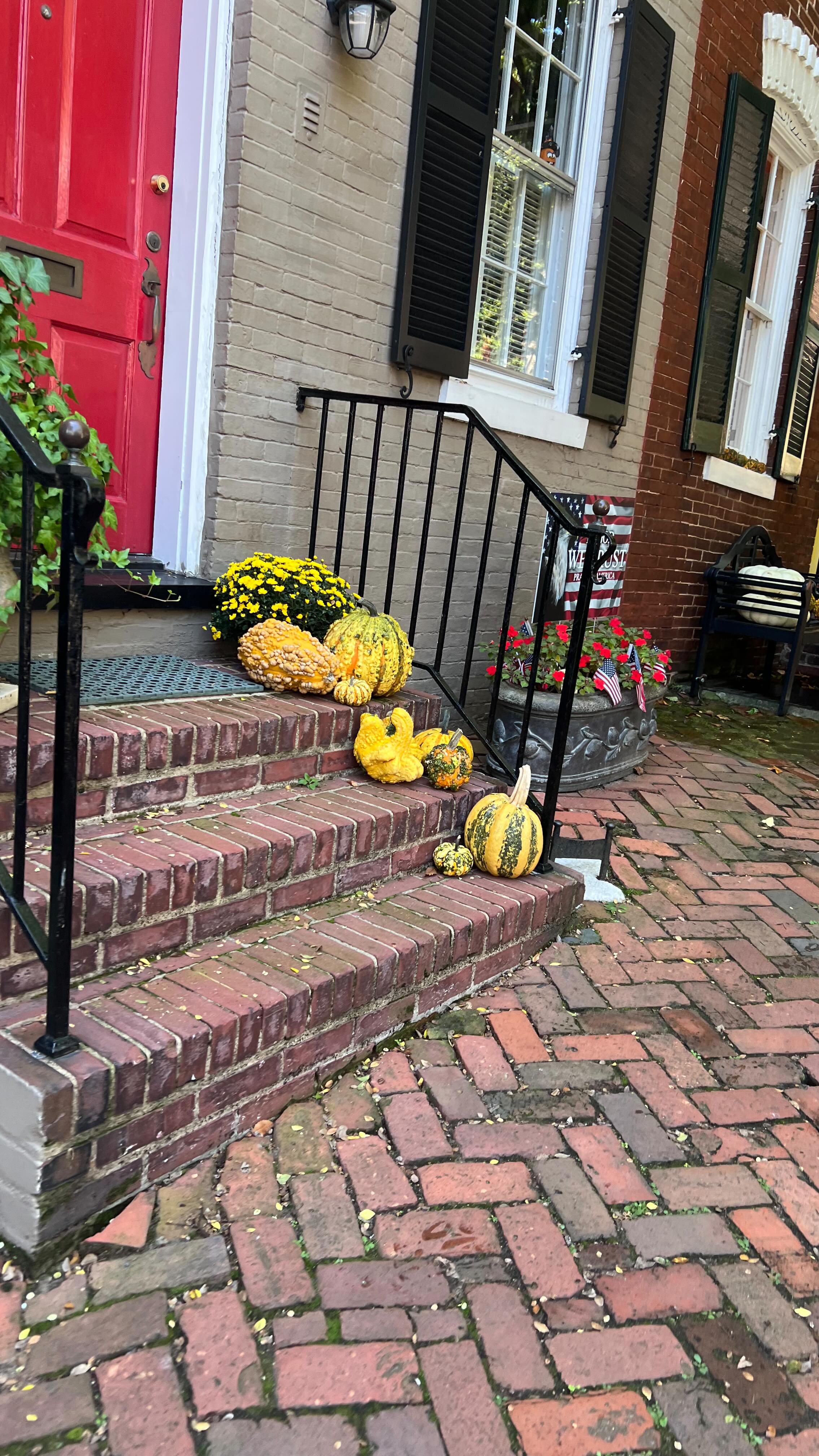 Instagram post by @styledbykimkj for thredUP. Caption reads: finding the perfect pieces to fill the gaps in my....