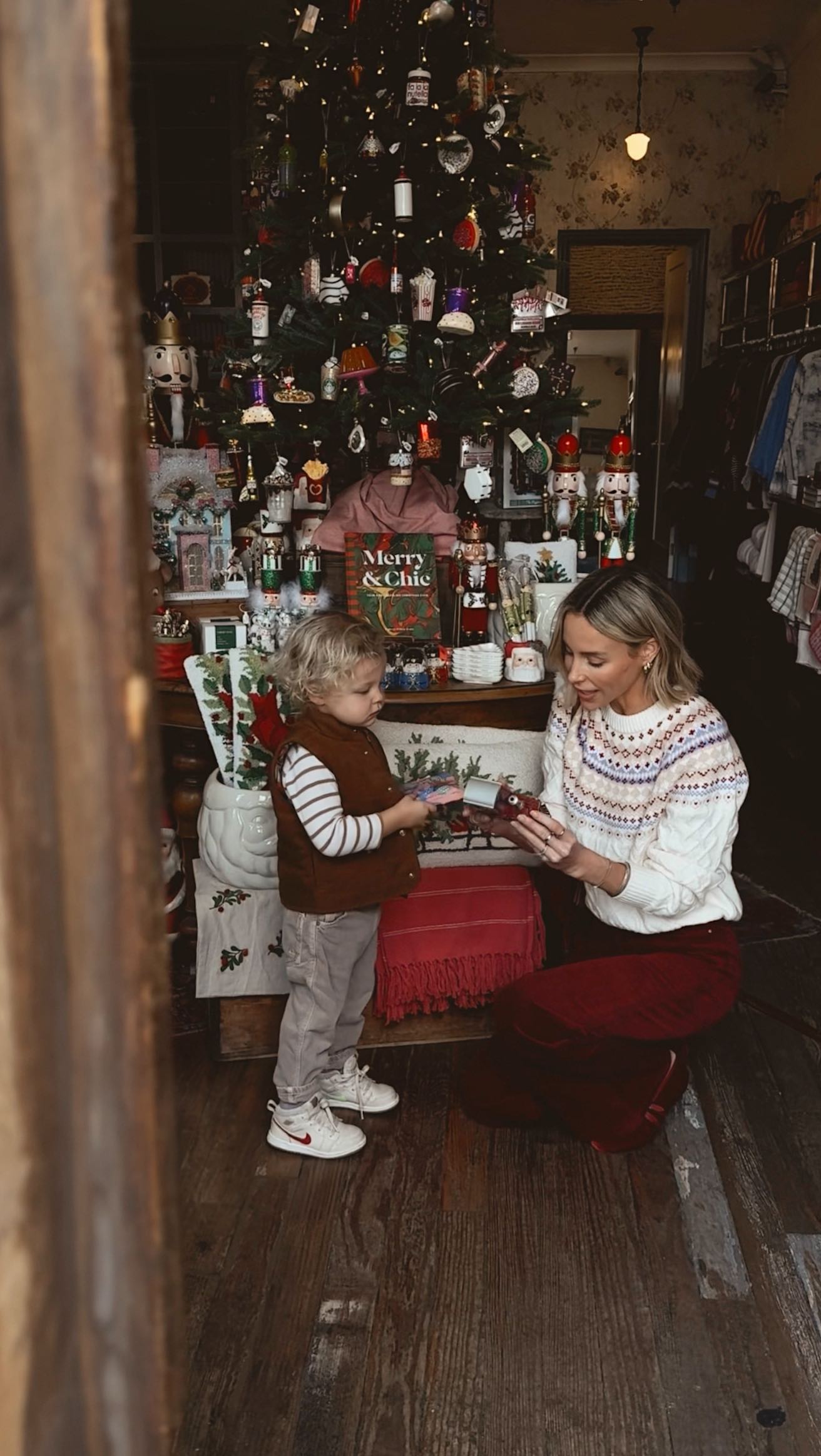 Instagram post by @marylawlesslee for Ann Taylor. Caption reads: [...] not my favorite🤭wearing all of my....