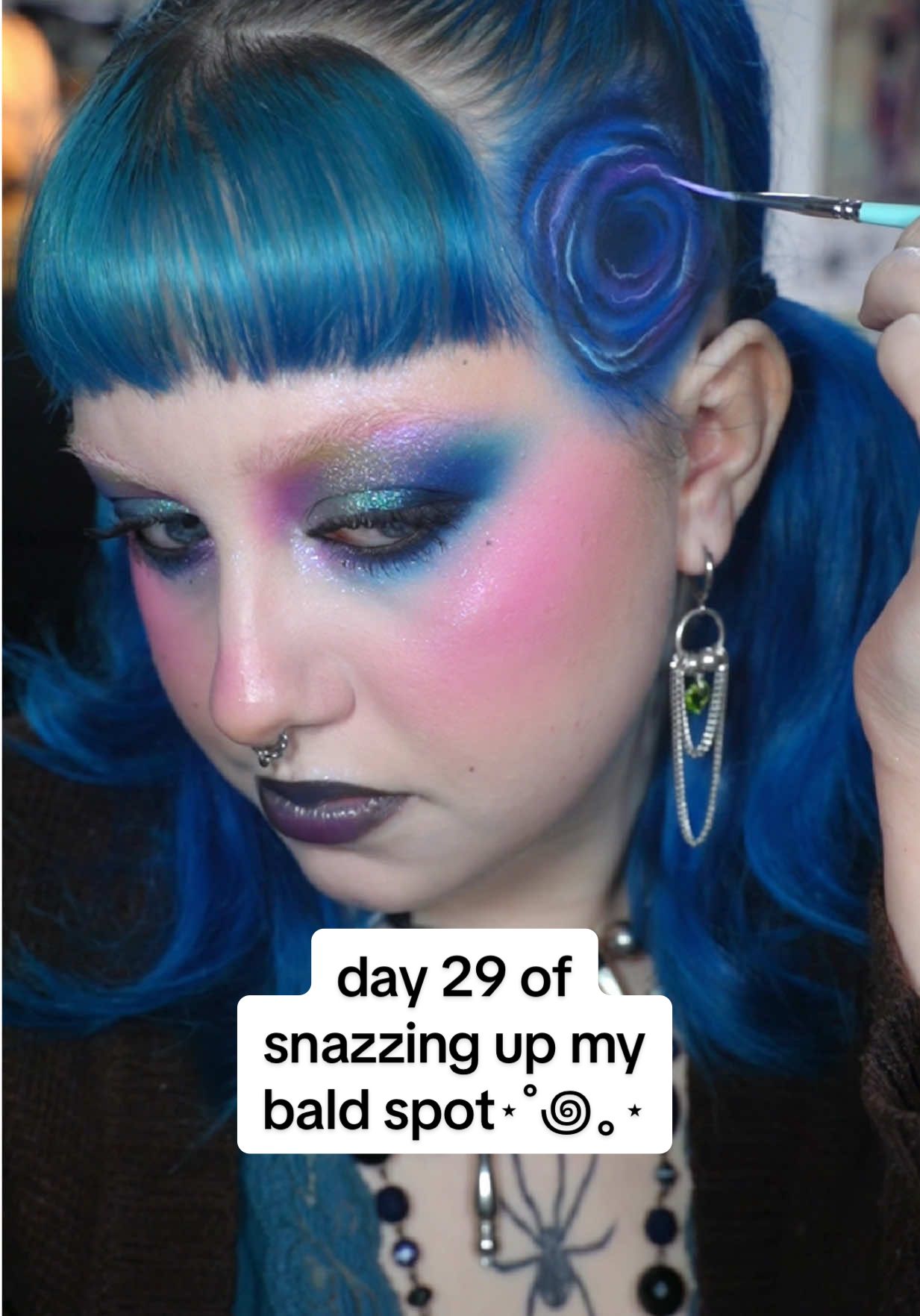 TikTok post by @pippabarnes for Beauty Bay. Caption reads: Replying to @user08786274808 this comment got 30k....