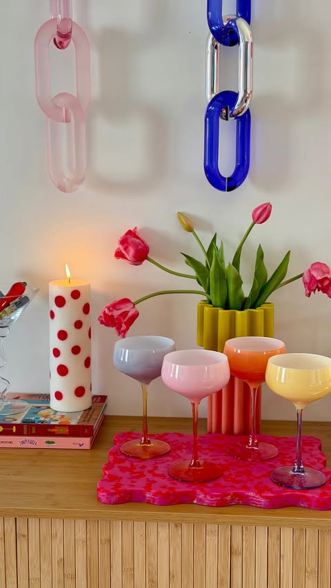 Instagram post by @jessfussell for kmart. Caption reads: [...] of Summer!!🍸🌺⭐️ $16 for a set of 4 at....