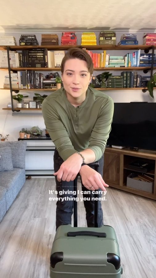 Instagram post by @blacksuitblonde for Solgaard. Caption reads: Starting off strong with @solgaard’s Check-In....