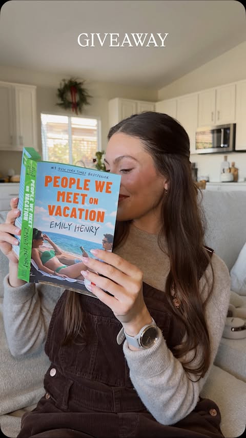 Instagram post by @kendallferrari for FabFitFun. Caption reads: [...] I’m giving away this limited-edition....