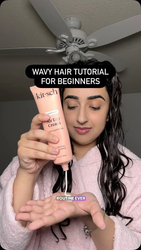 Instagram post by @sumans.waves for Kitsch. Caption reads: [...] using only the air dry cream from @mykitsch....