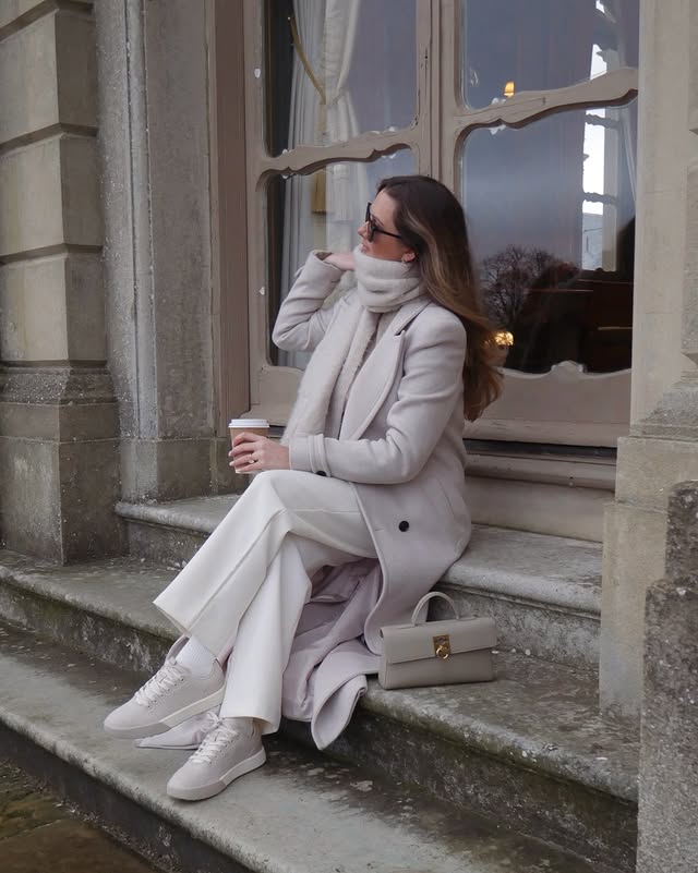 Instagram post by @georgiaphasey for Allbirds. Caption reads: [...] dressed like the weather ⛄️ styling....