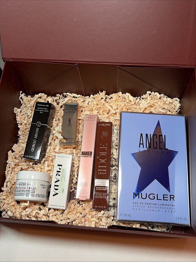 Instagram post by @laurenriecker for WPP. Caption reads: Recent PR to say thank you for ⭐ so grateful 🙏🏻....