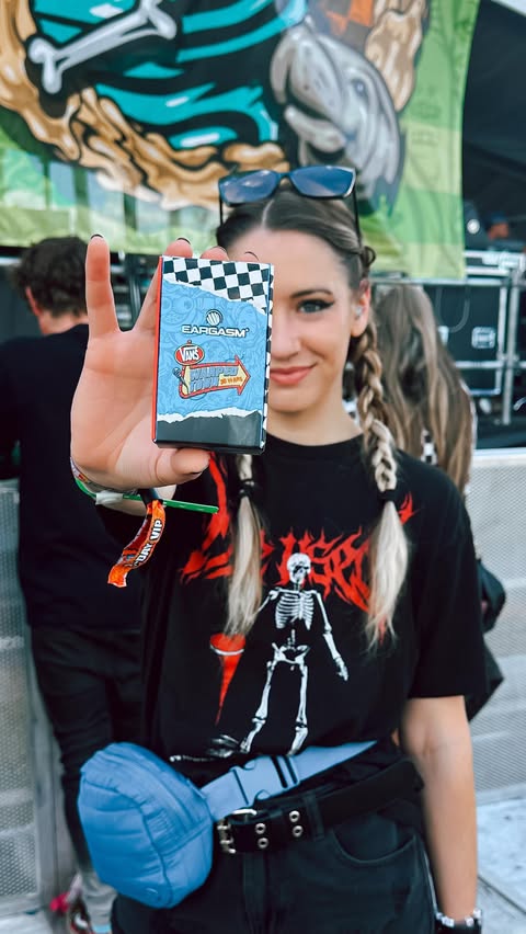 Instagram post by @guitarbynicole for Eargasm. Caption reads: What a weekend! Thank you @eargasm for protecting....