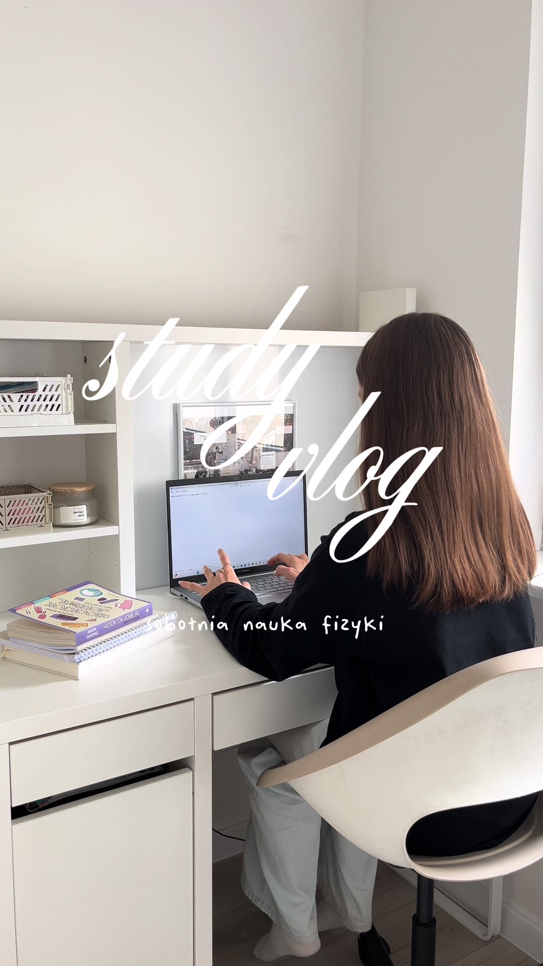 TikTok post by @zuzia.gajdaa for empik. Caption reads: study vlog- sobotnia nauka 🤍🏫 link do booktok....