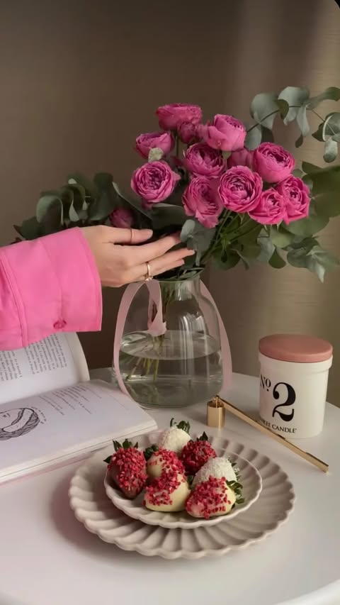 Instagram post by @celin_life for Joom. Caption reads: Joom/Unboxing (Küchenprodukte) رابط الاغراض [...].