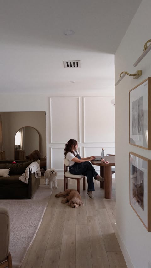 Instagram post by @chasingcarpediem for AT&T. Caption reads: From work mode to wind-down, I can always rely on....