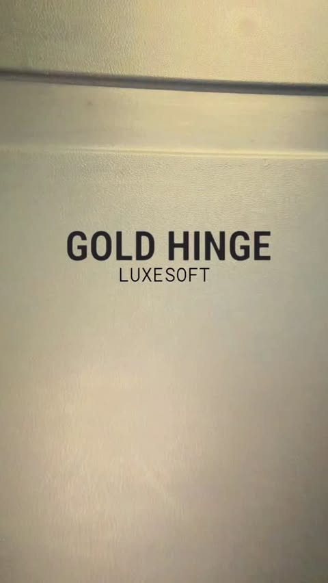 Instagram post by @shelbyfudge for GOLD HINGE. Caption reads: [...] found the ultimate hot mom uniform!....