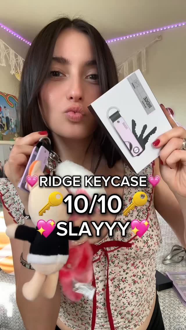 Instagram post by @princessm0use for Ridge. Caption reads: [...] USEFUL💪 and SUPER KAWAIIII😜💖🙈 and my....