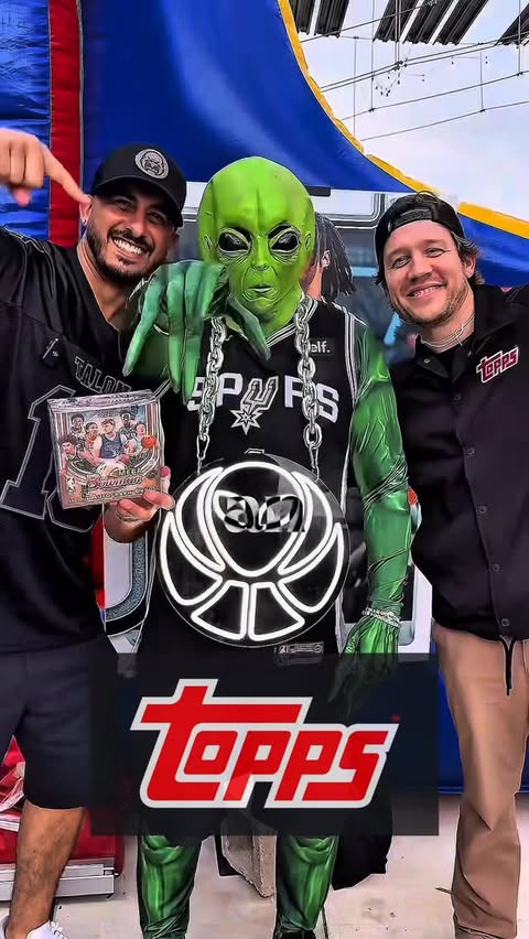 Instagram post by @talon_sportscards for Fanatics. Caption reads: [...] Antonio! @talon_sportscards x @topps....