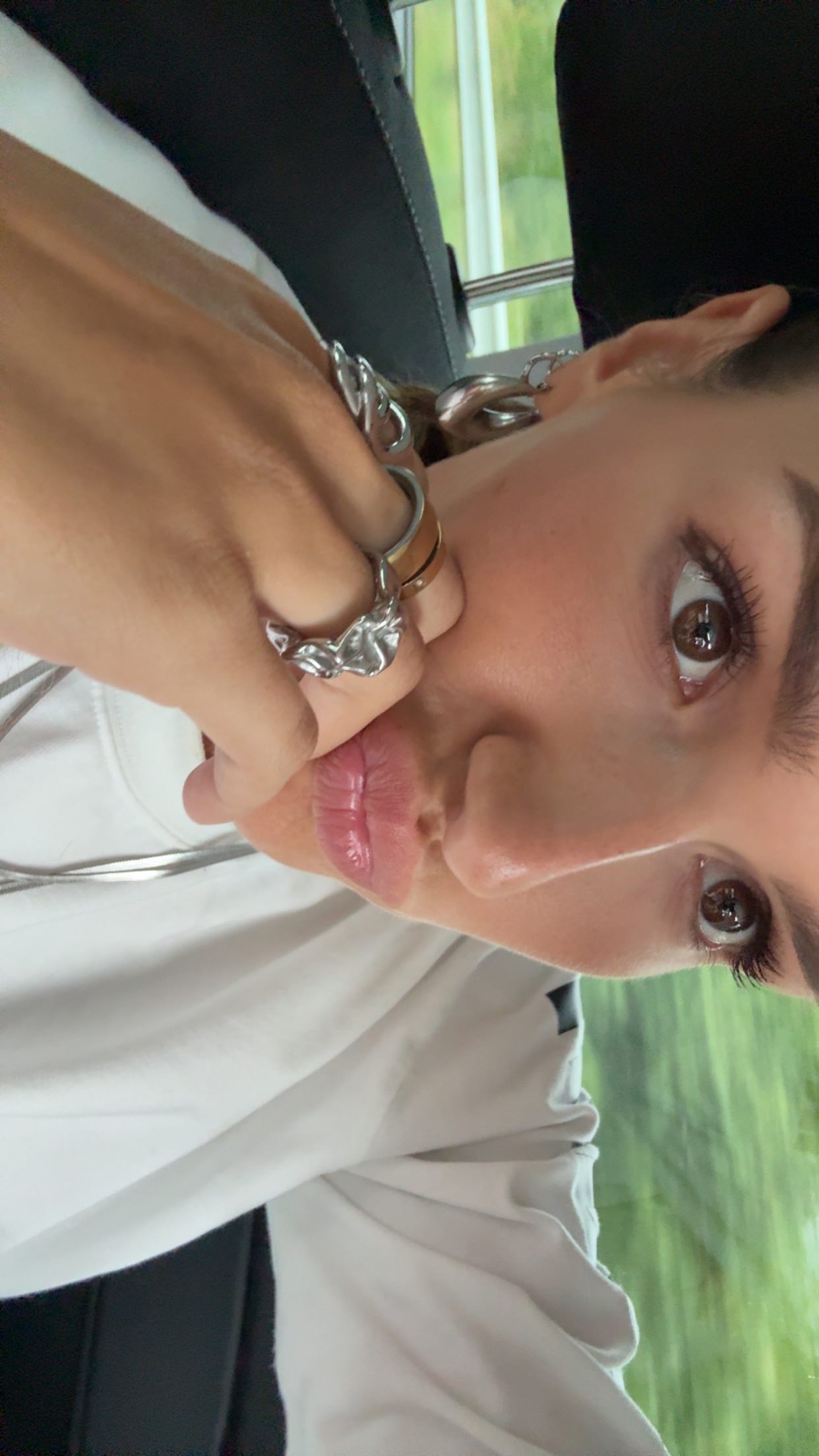 Instagram post by @lunanieuwboer for Parfumado. Caption reads: Geen idee hoe ik nog leef na deze dag 😭🪩💃🏽met....