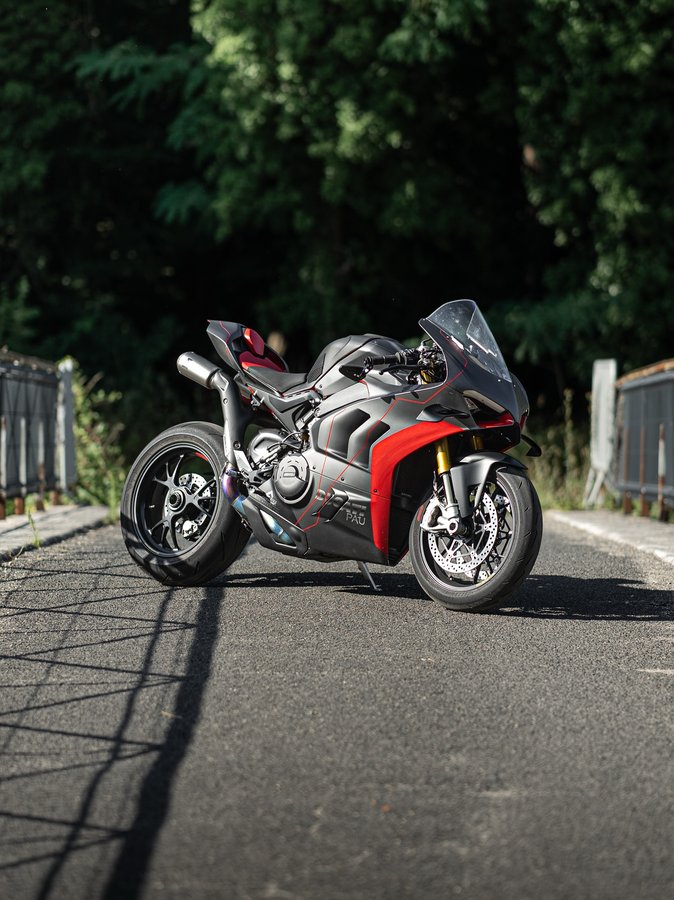 Instagram post by @jamazz_77 for SP Connect. Caption reads: [...] : 

@tappezzeria.italia -10% JAMAZZ10....