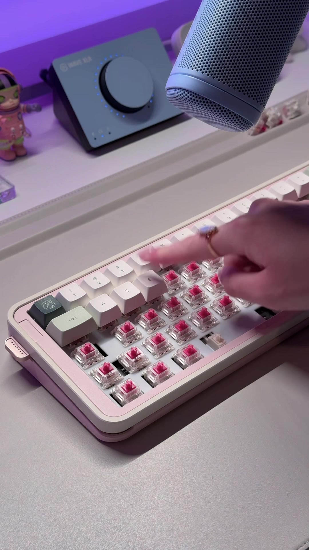 TikTok post by @get.switched for Qwertykeys. Caption reads: [...] 🍵🍓✨  . Introducting the QK65 MKIII,....