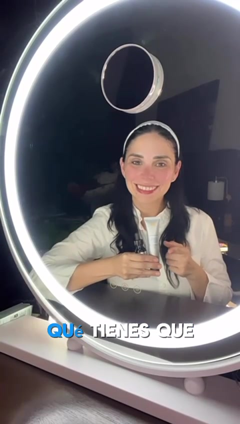TikTok post by @dracristinacantuderma for SkinCeuticals. Caption reads: P-TIOX es un avanzado sérum antiarrugas a base de....
