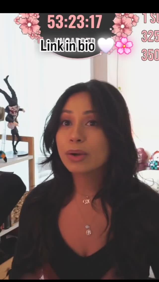 Instagram post by @michirage for NZXT. Caption reads: [GIVEAWAY] In collaboration with @nzxt we're....