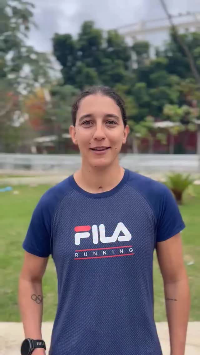Instagram post by @luisabaptistad for Fila. Caption reads: Depois de um período longe das pistas, a triatleta....