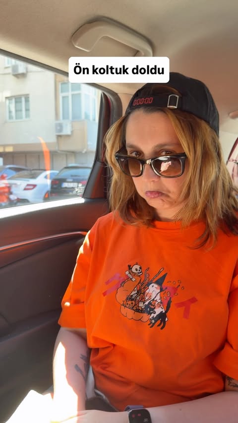Instagram post by @aycanedman for AORUS. Caption reads: Kim haklı? 🫠😂 @itopya @aorus_turkiye #reklam.