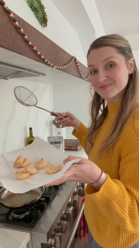 Instagram post by @beka.xo.co for FryAway. Caption reads: I guess my days of pouring hot grease down the....