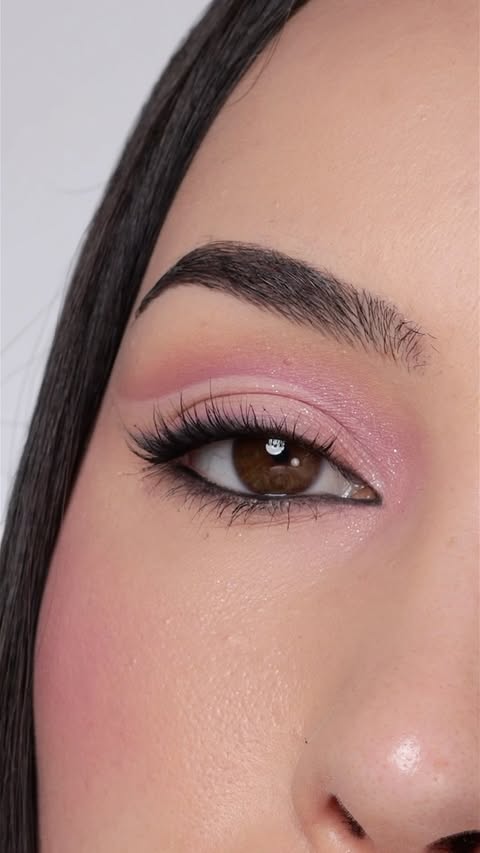 Instagram post by @ashleykaylamakeup for ColourPop Cosmetics. Caption reads: [...] I’ve done a cut crease I used the....