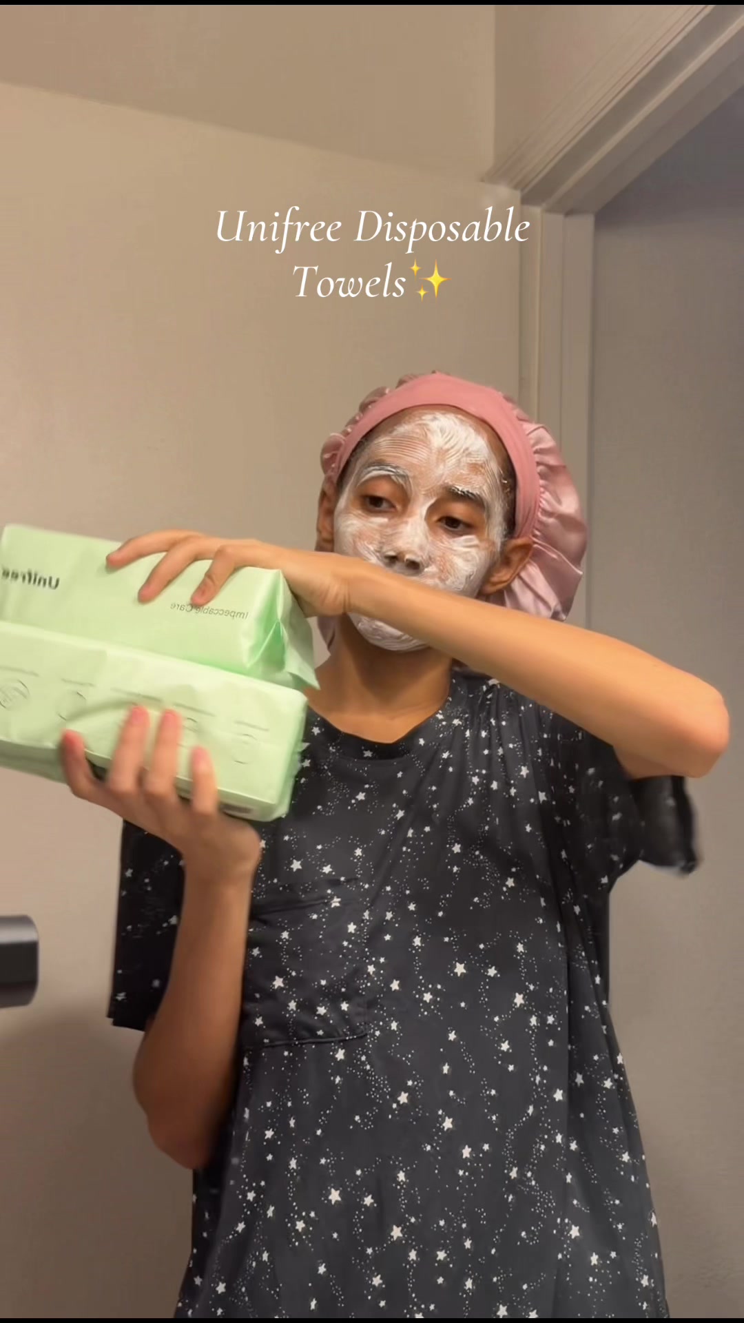 TikTok post by @jaliyahre for Unifree US. Caption reads: [...] #unifree #dealsforyoudays #fyp @UnifreeUS....