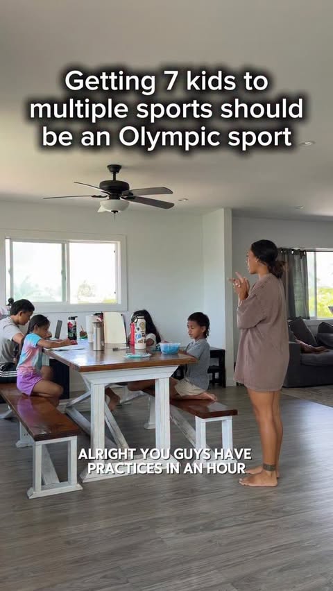 Instagram post by @zabrinapeters2.0 for Skylight Frame. Caption reads: Getting a family of 9 on time anywhere should be....