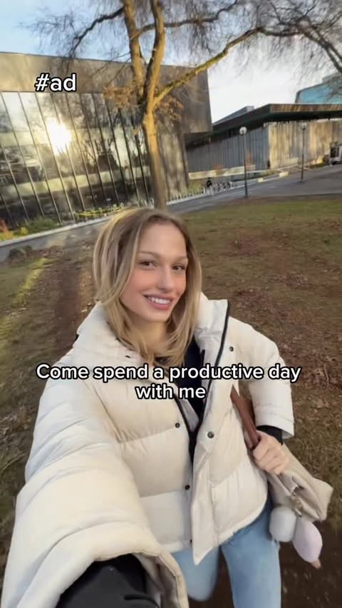 Instagram post by @jemmaviolet for RBC. Caption reads: #ad A bank account where you GET $100 and RBC....