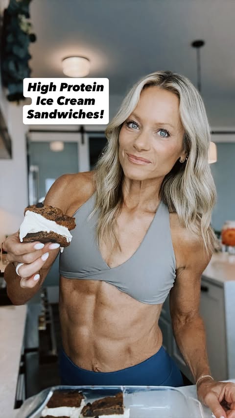 Instagram post by @aliciae for Clean Simple Eats. Caption reads: I didn’t forget!!! I got you!!
@cleansimpleeats is....