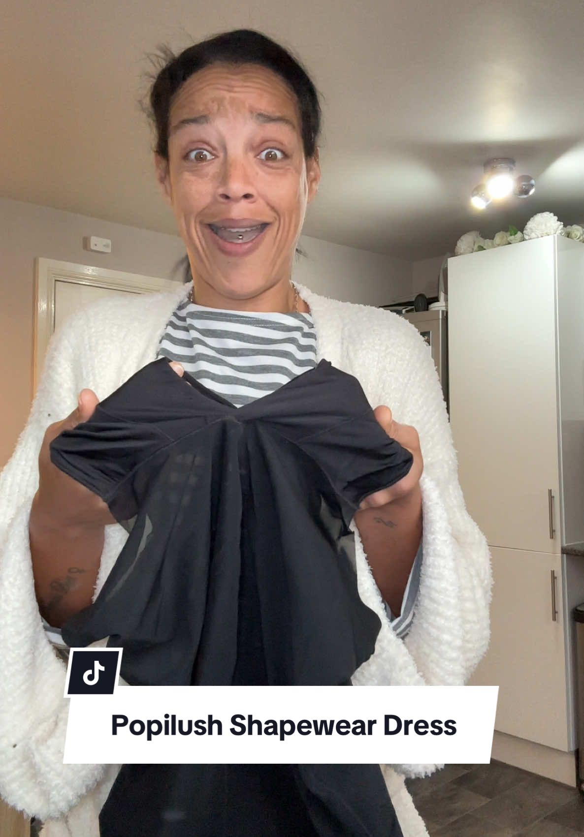 TikTok post by @mammasugarlips for Popilush. Caption reads: @Popilush Shop you have smashed it with this [...].