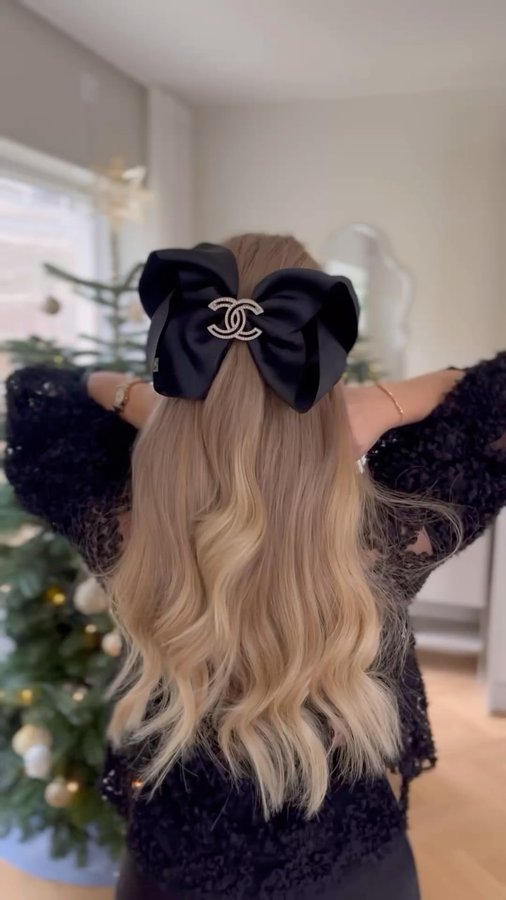 Instagram post by @isabelldellermark for BHBD. Caption reads: [...] for @toweeromarehair @bhbd 
@petiteolivia.se.