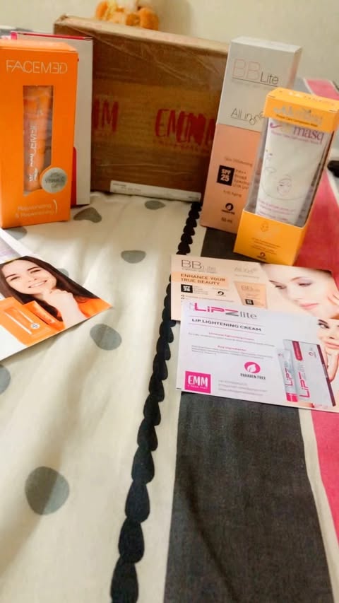 Instagram post by @priyanka.sodhi.9 for Viral Pitch. Caption reads: #ad Are you dealing with stubborn sun spots, age....