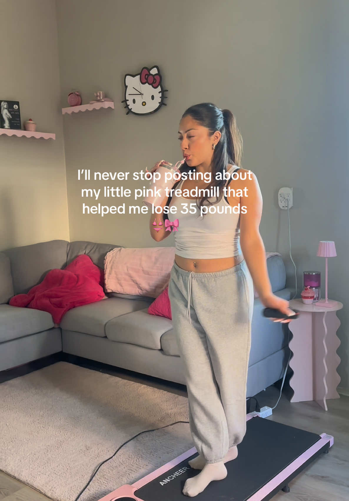 TikTok post by @lexiixi for ancheer. Caption reads: [...] I’m still learning how to do my hair....