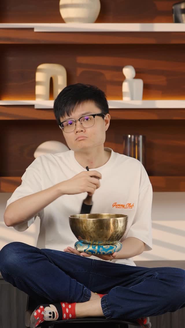 Instagram post by @lucasdebating for BBK Network. Caption reads: 人生总是很多误会…因而彼此错过😭

赶快留言【🔥】给你Fantopia的优惠码和链接！还剩下最后....