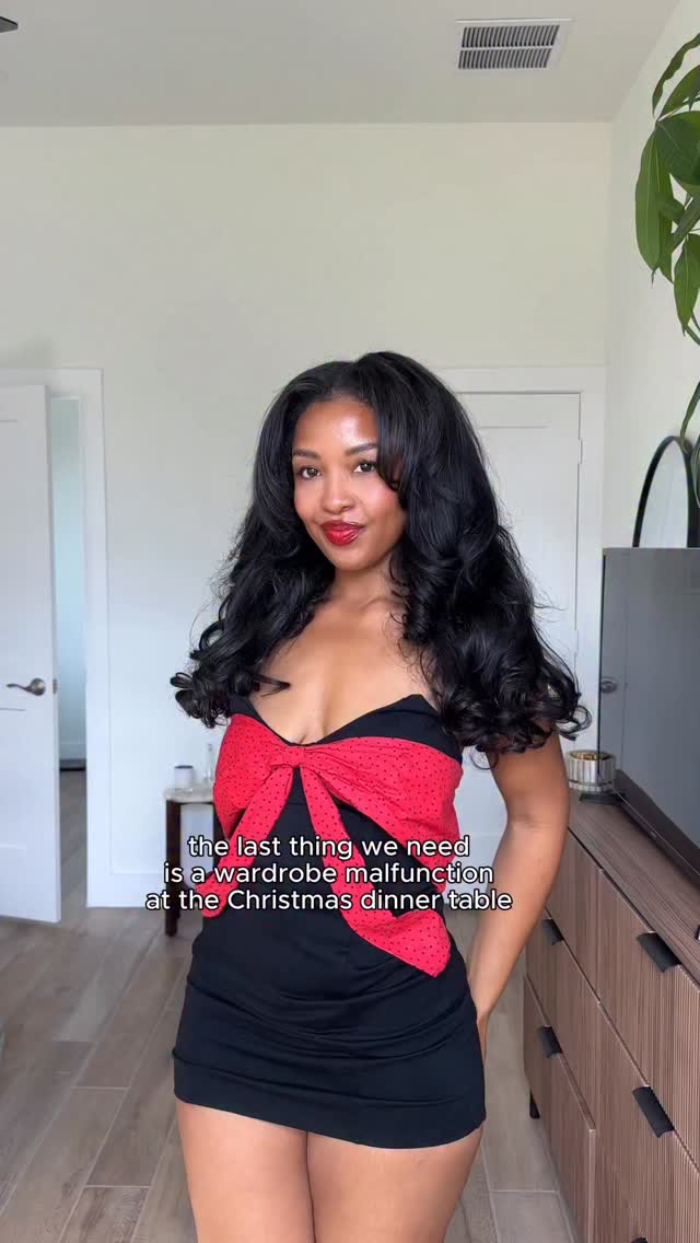 Instagram post by @hellodrea16 for Forever21. Caption reads: [...] this holiday season, thanks to the....