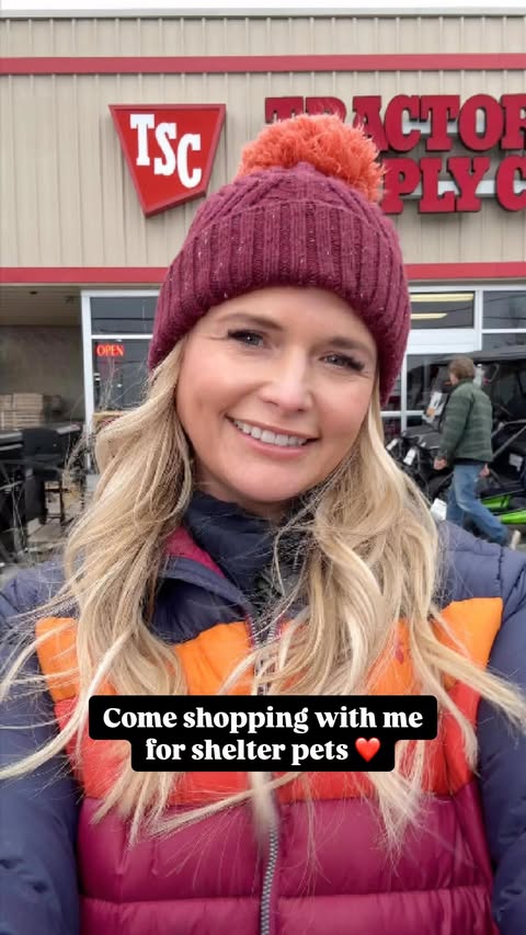 Instagram post by @mirandalambert for Tractor Supply. Caption reads: one of my favorite holiday traditions is shopping....